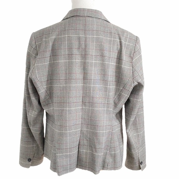 Zara BLACK WHITE RED PLAID NOTCHED LAPEL SINGLE BUTTON BLAZER JACKET - Picture 3 of 10